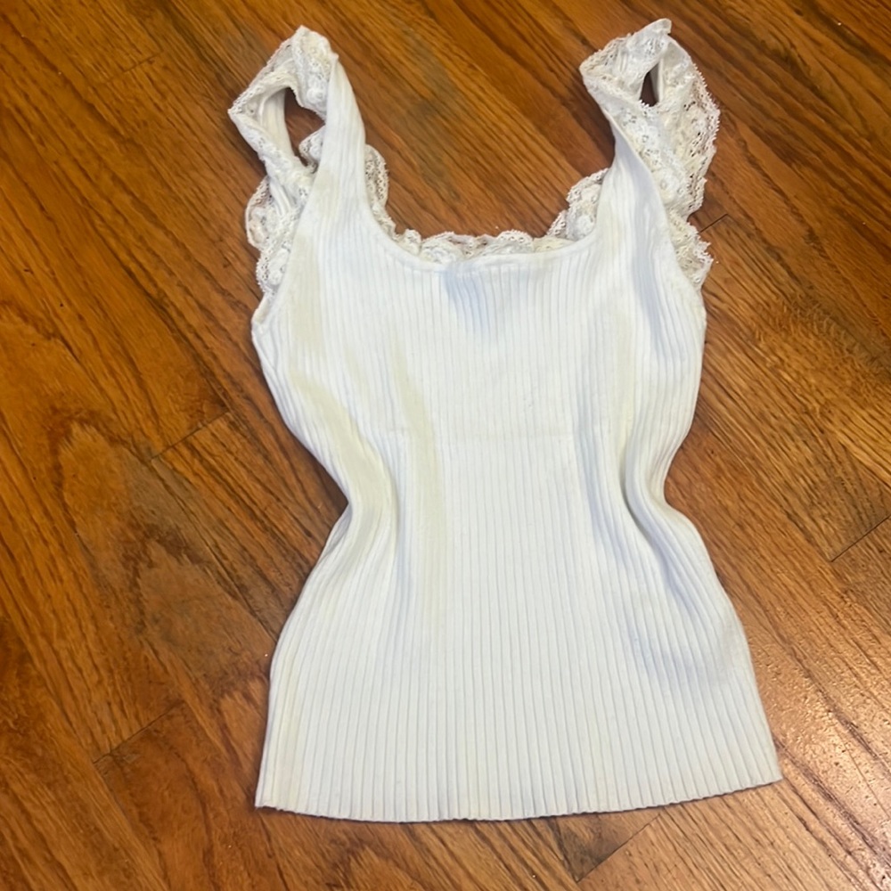 lace white tank top